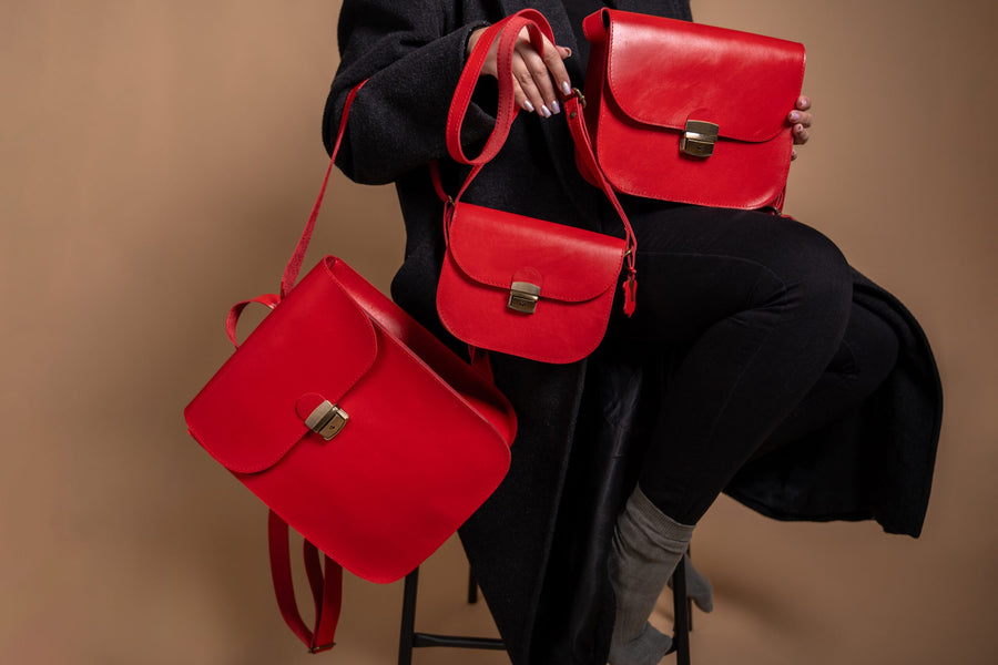 Classic Cut Saddle Bag – Vintage Style & Modern Practicality by Zelma Kraft at brixbailey.com