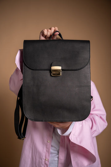 Zelma Kraft Classic Cut Saddle Bag – Vintage Charm & Modern Utility by Zelma Kraft at brixbailey.com