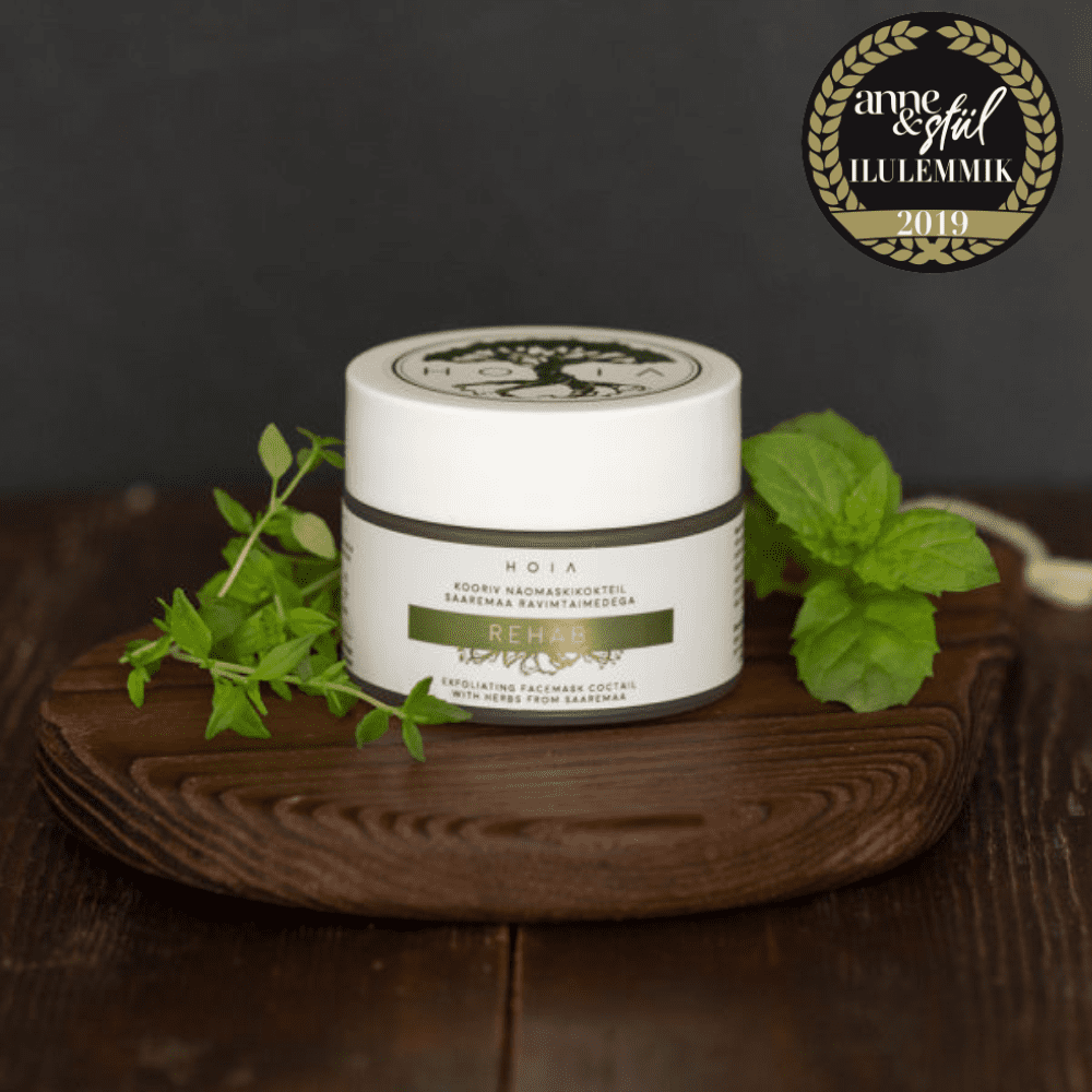 Revitalize Your Skin with REHAB Skin Cocktail Powder by HOIA at www.brixbailey.com