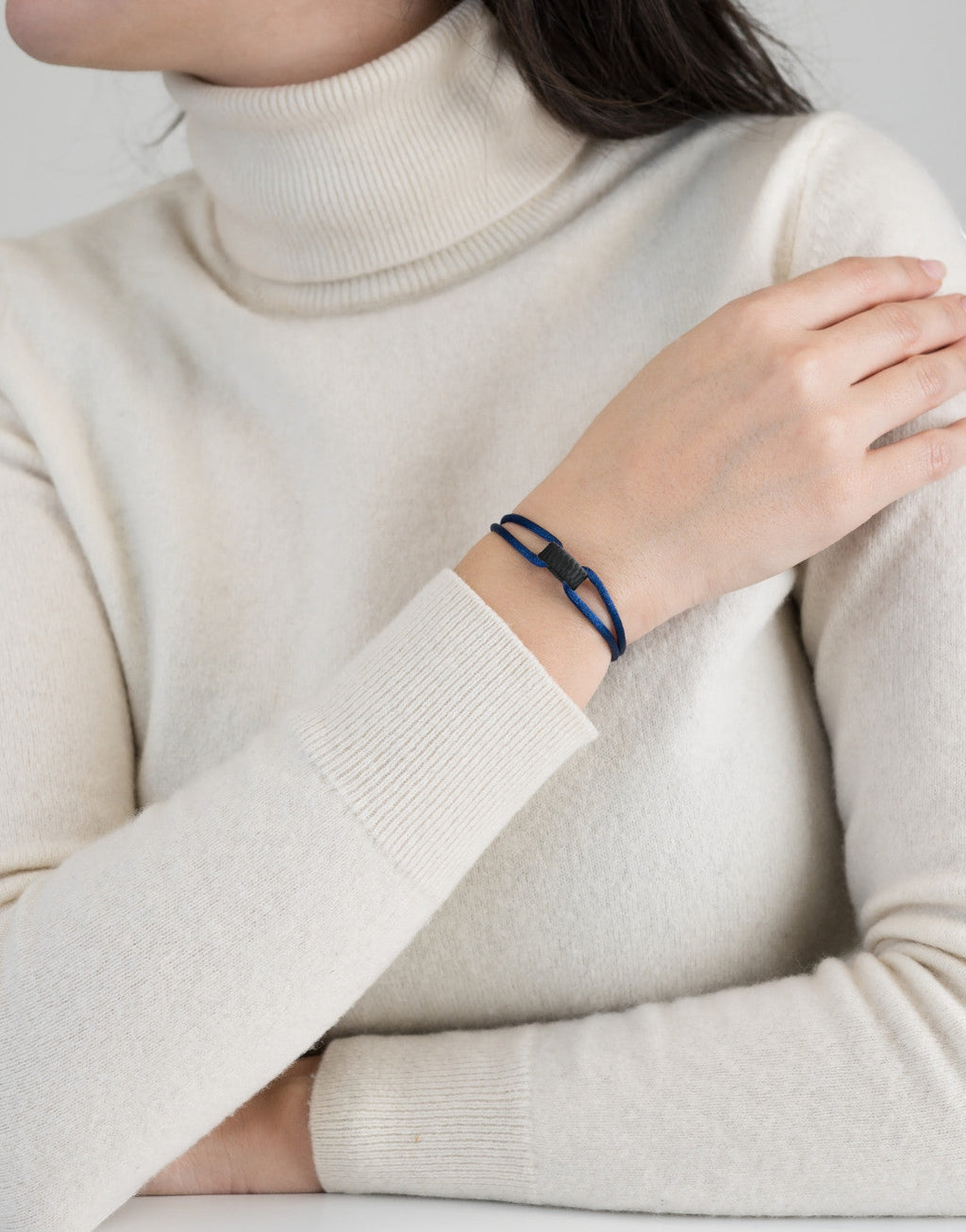 Carbon Regent Cord Bracelet