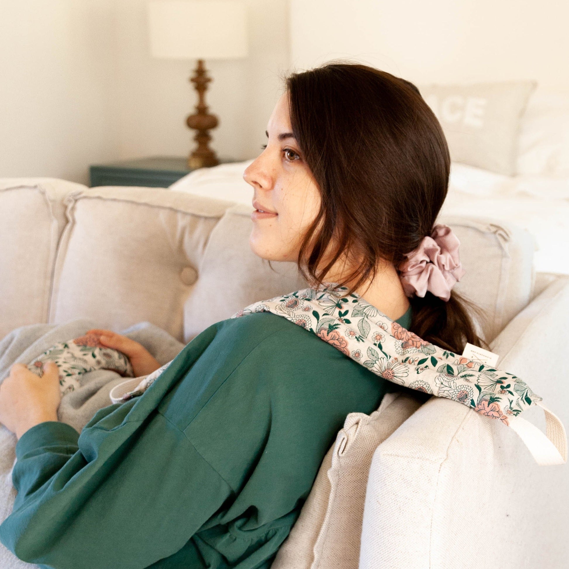 Neck Wrap Hidden Falls Floral Therapy Pack