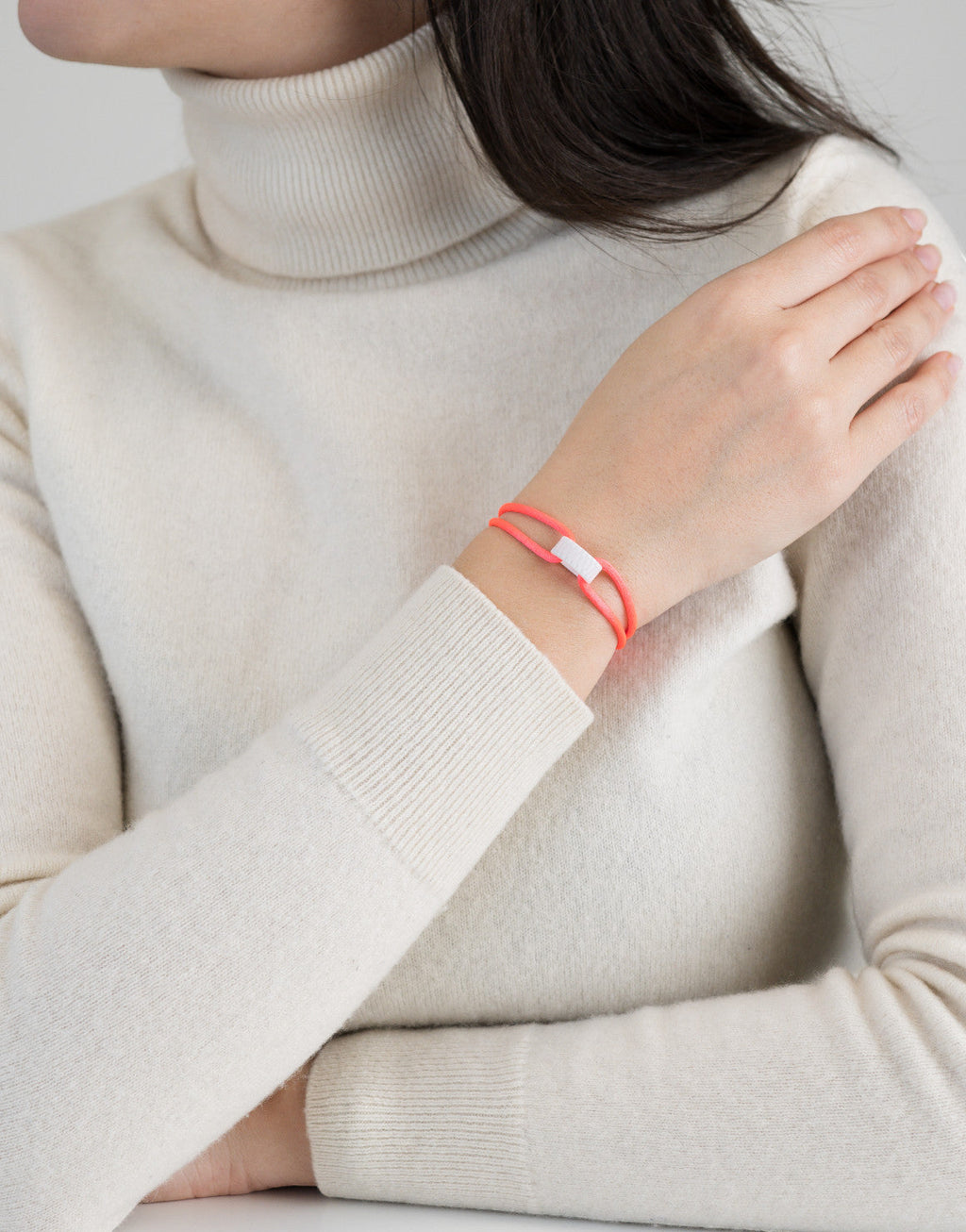 Snow Regent Cord Bracelet