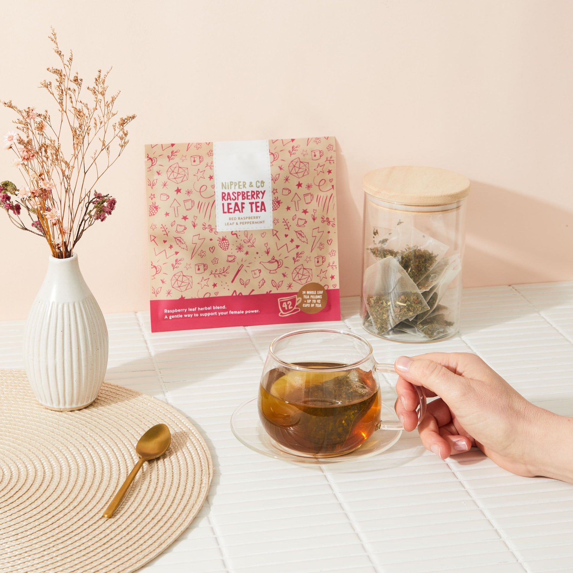 Red Raspberry Leaf Tea for Pregnancy and Women's Health