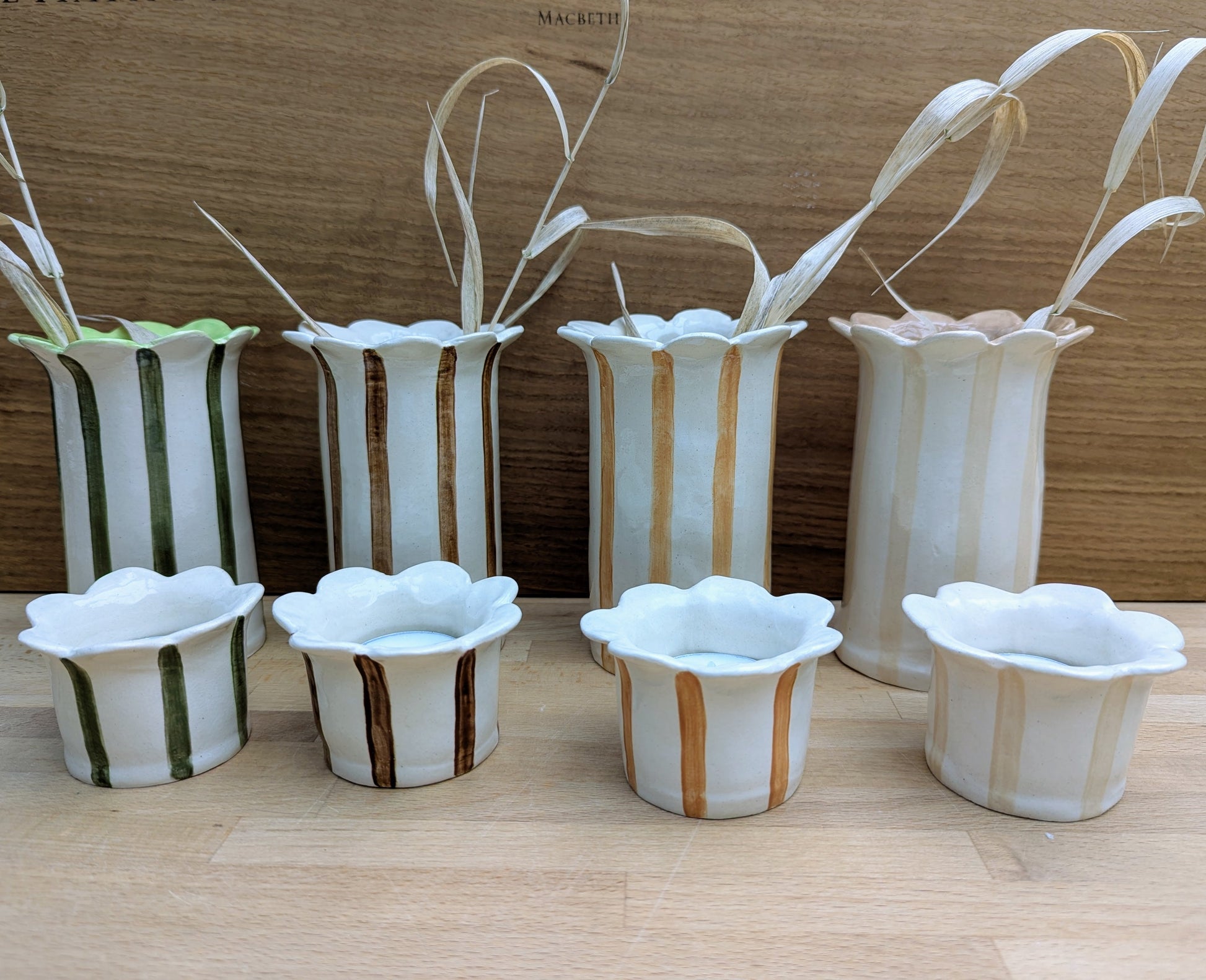 Daisy tealight holder