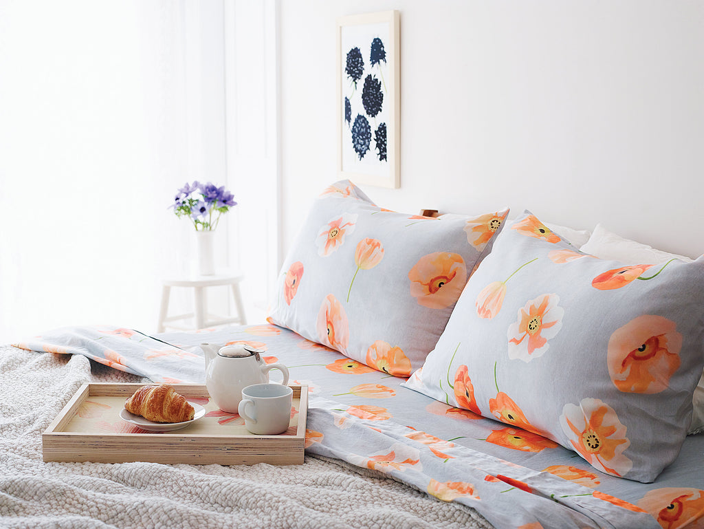 Handmade Serving Tray Hibiscus on Snow