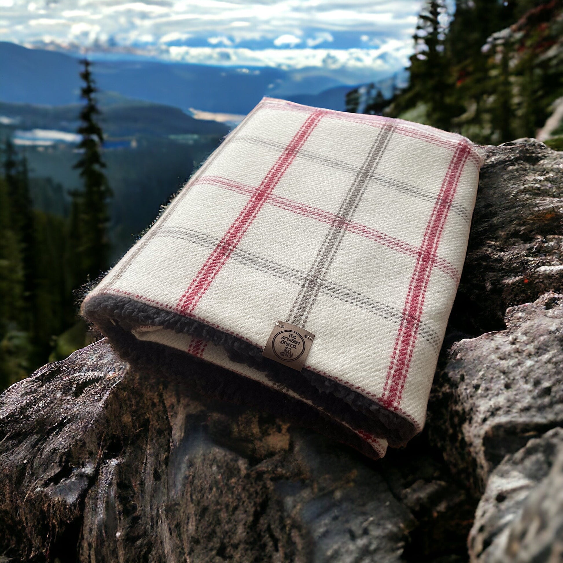 Regular Luxury Handcrafted Cream Red Grey Check Dog Pet Blanket