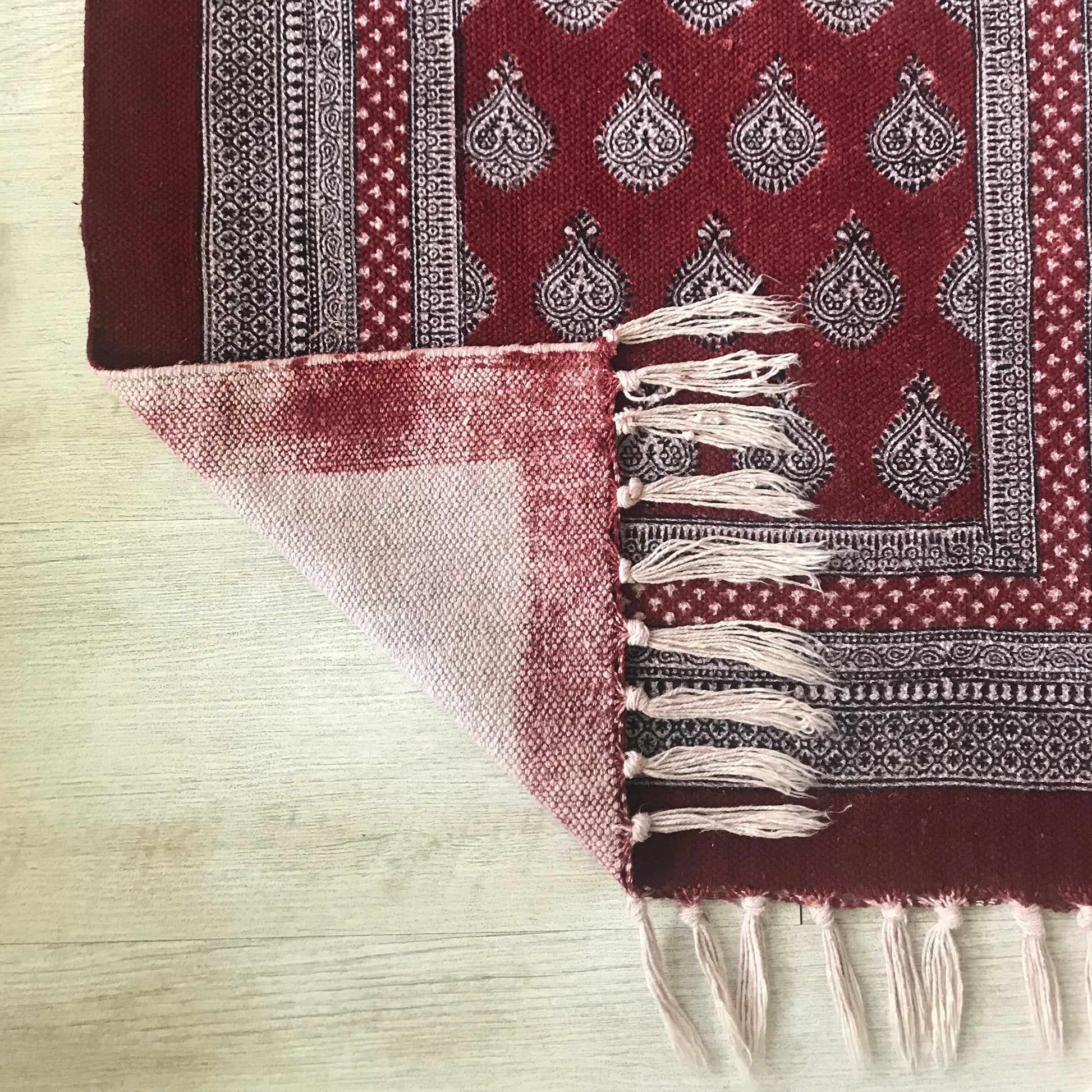 Paisley Jaal Hand-block Print Rug - Red White