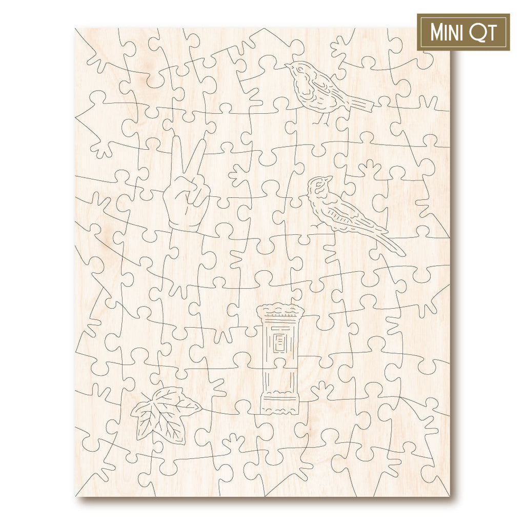 Snowy Postbox MINI QT