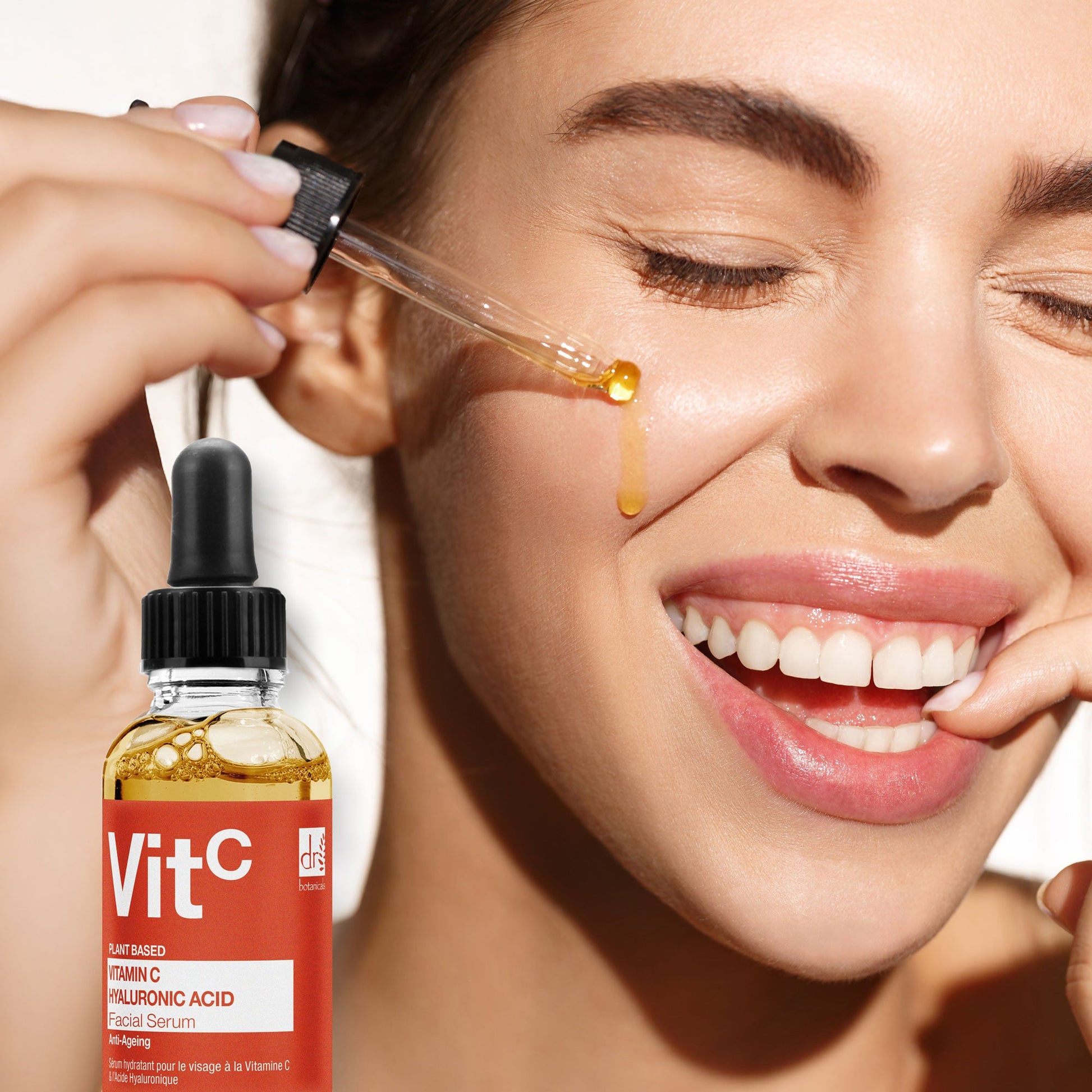 Vitamin C 5 Percent and Hyaluronic Acid 2 Percent Hydrating Facial Serum 30ml