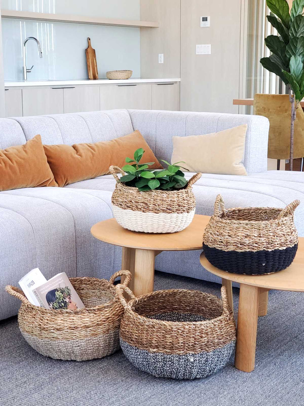 Black Floor Basket with Natural Jute and Seagrass