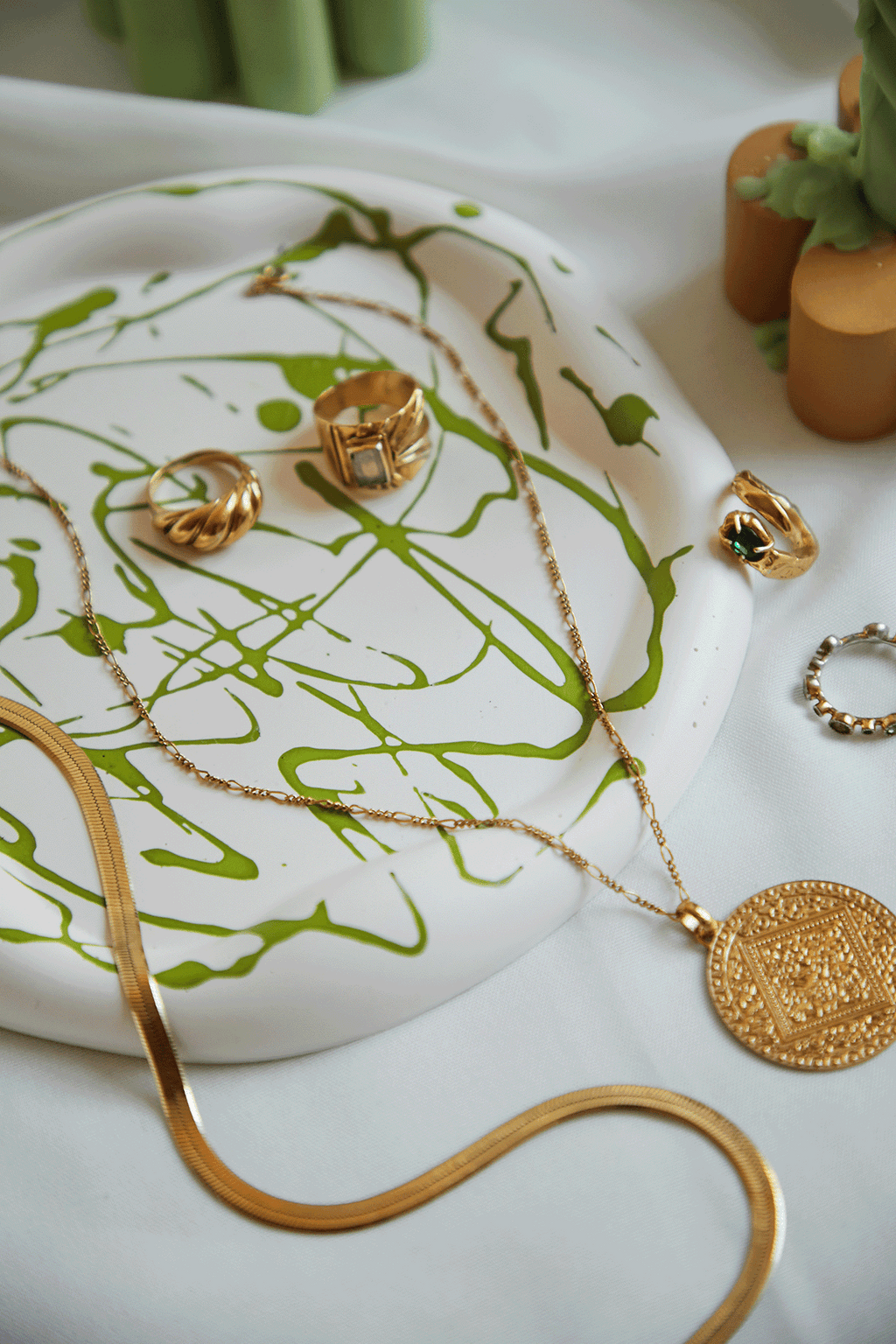 Irregular Shaped Jewellery Tray