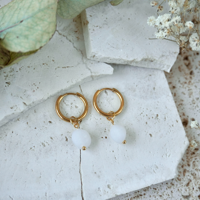 Terra Huggie Pebbles