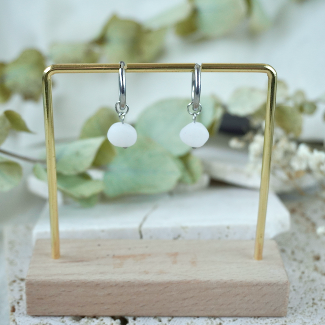 Terra Huggie Pebbles