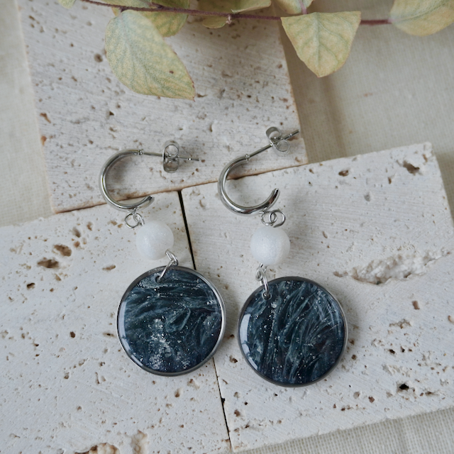 Celestia Stud Huggie Duo Disc