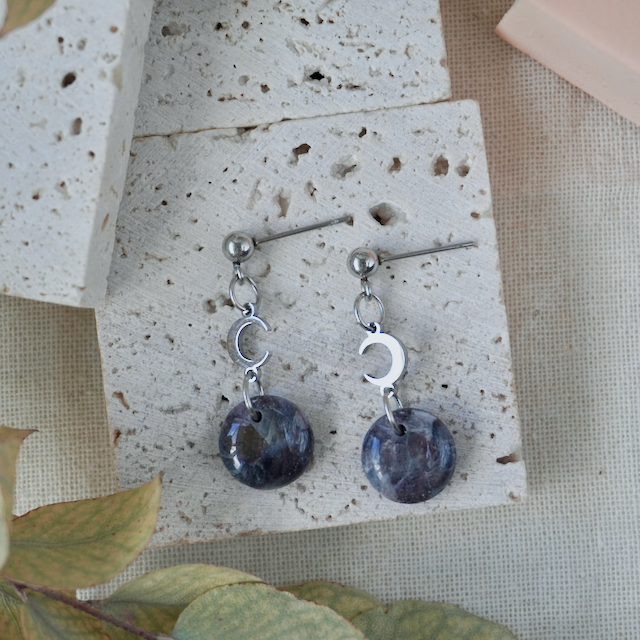 Equinox Stud Mini Moon