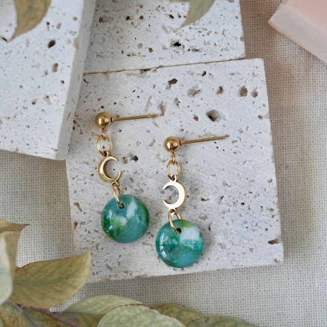 Equinox Stud Mini Moon