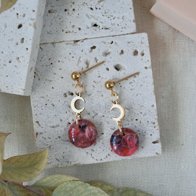 Equinox Stud Mini Moon