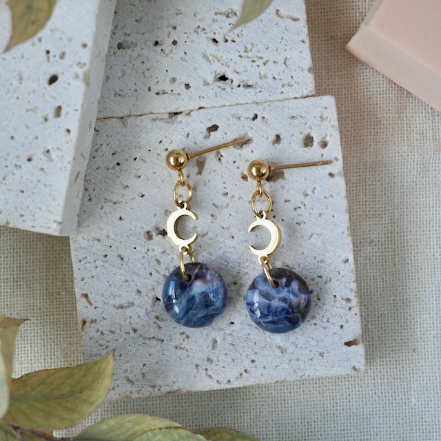 Equinox Stud Mini Moon