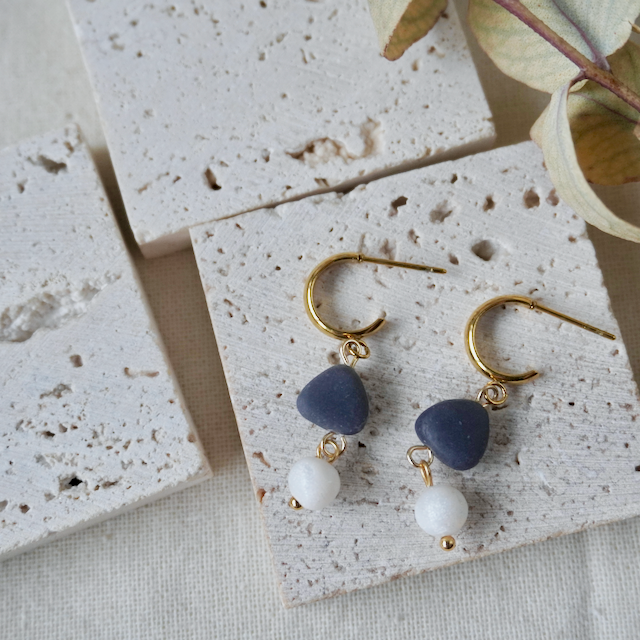 Terra Stud Huggie Duo Pebble