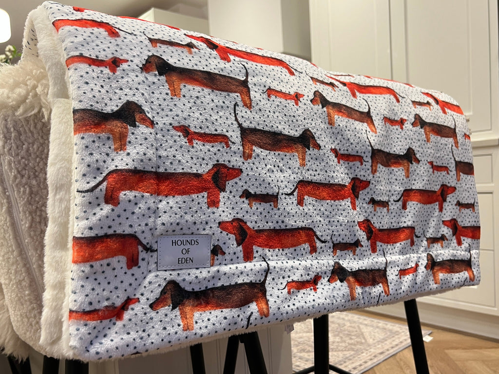 Sizzlin' Sausages - Supaw Sized Faux Fur Blanket