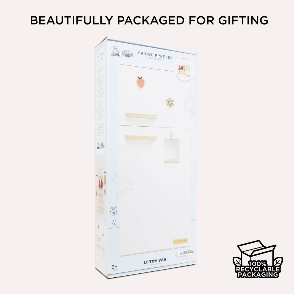 Wooden Fridge Freezer with Retro Style and Play Accessories