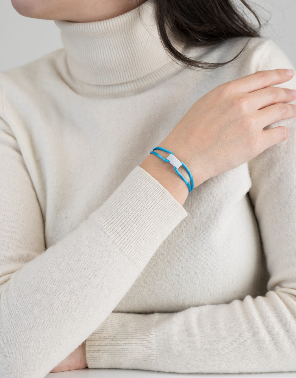 Snow Regent Cord Bracelet