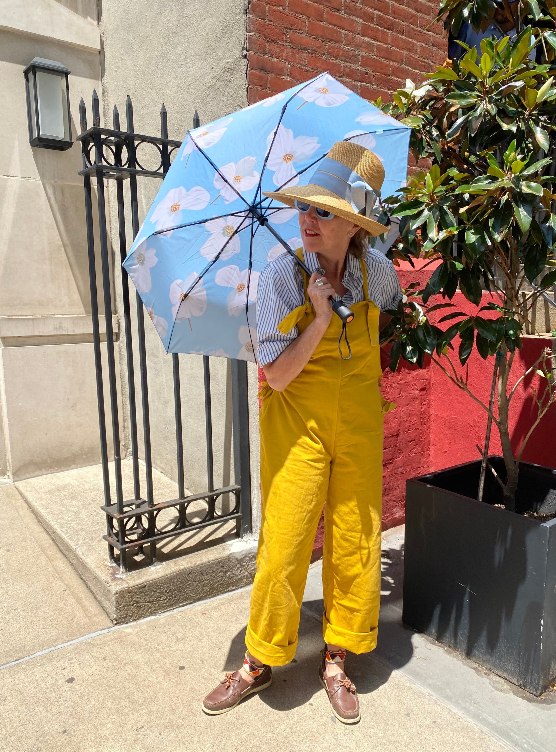Dogwood Blossoms Umbrella in Pale Blue