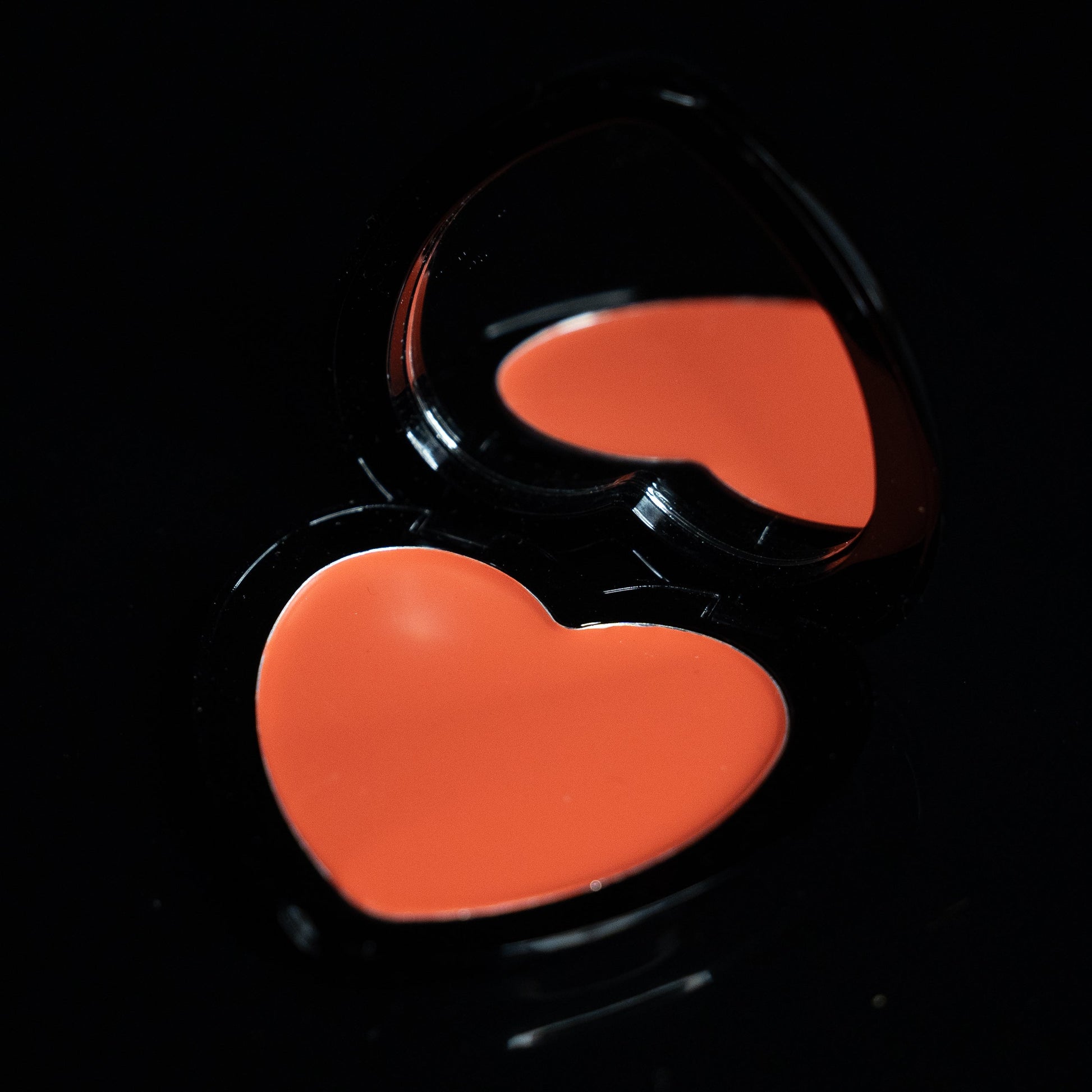 Velvet Cream Blush in Tease Peach