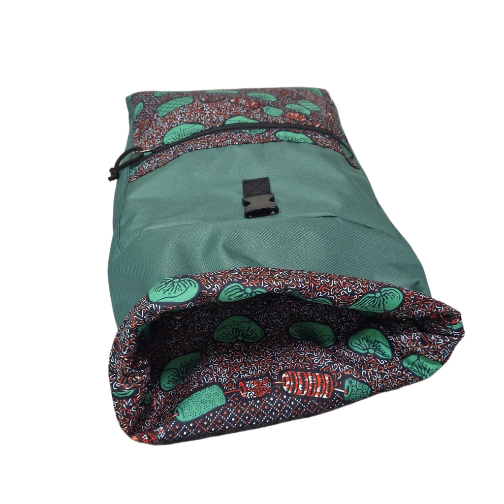 Drinbags Backpack – Secure, Expandable & Weather-Resistant by Drinbags at www.brixbailey.com