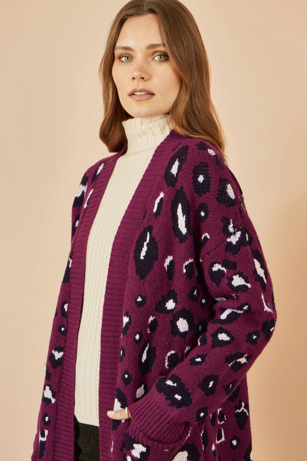 Yumi Burgundy Animal Intarsia Long Cardigan