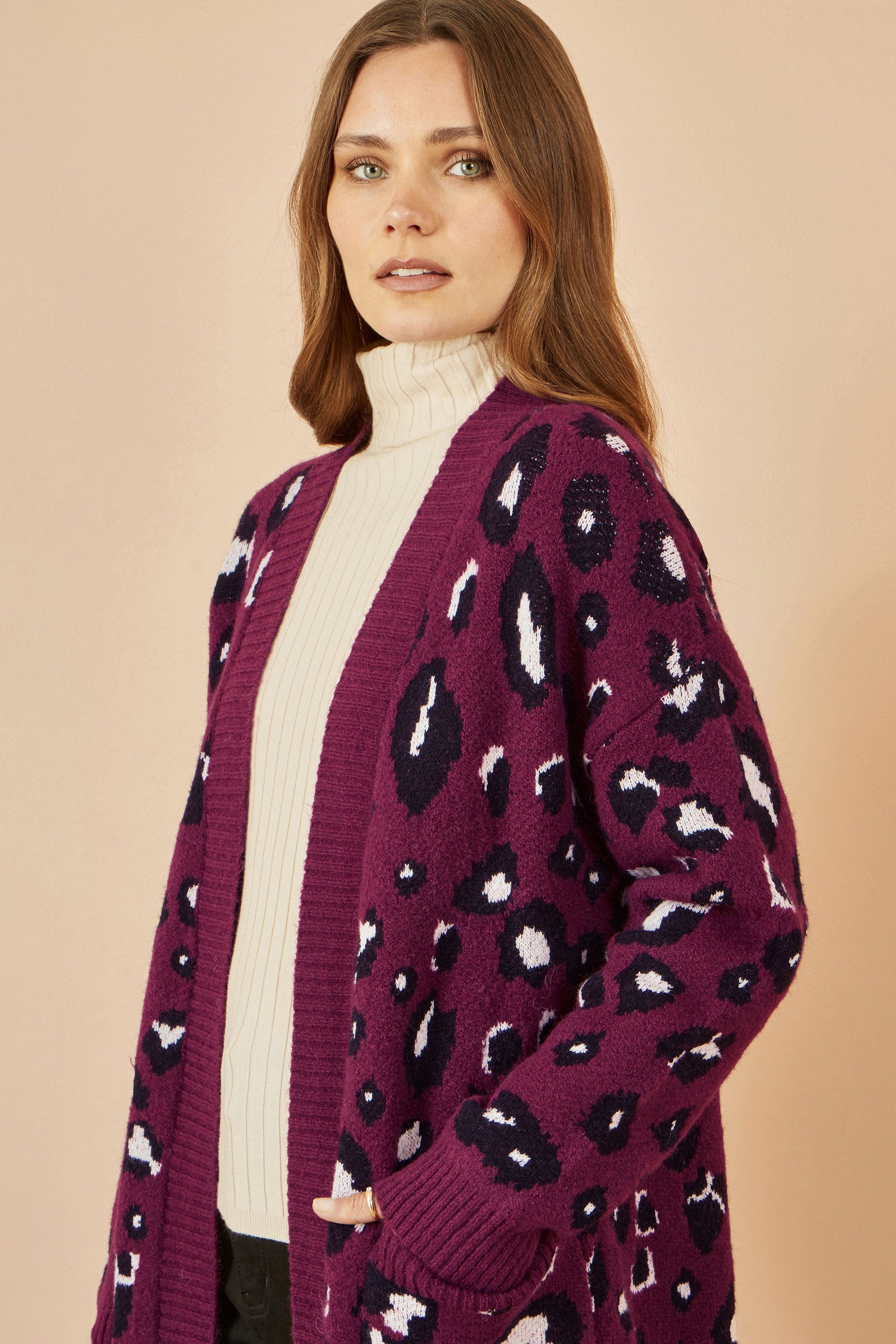 Yumi Burgundy Animal Intarsia Long Cardigan