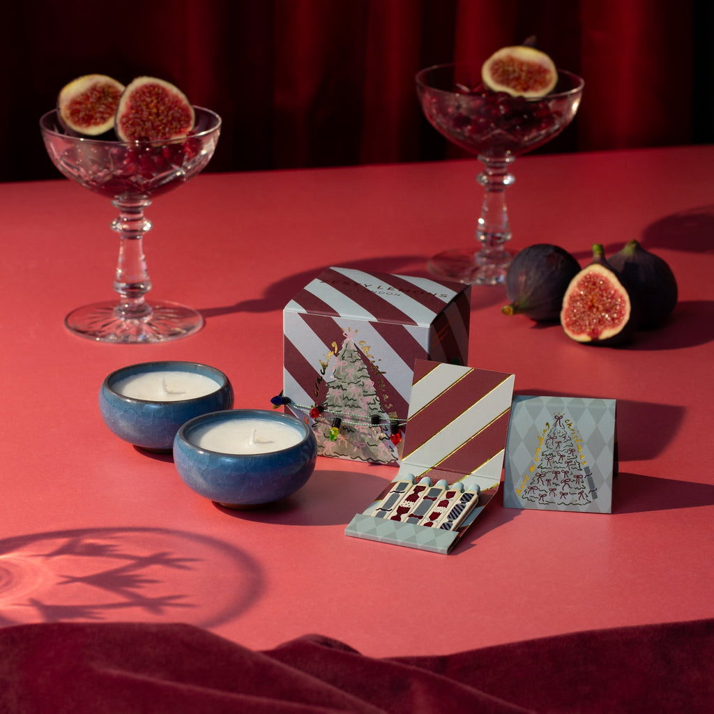 Cracking Christmas Matchbook