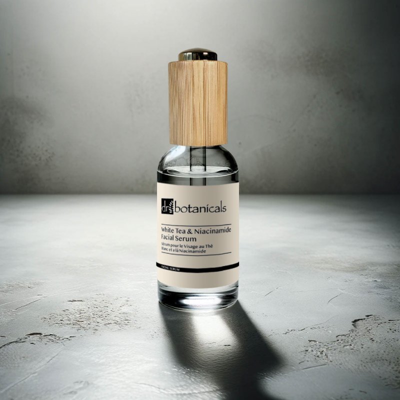 White Tea and Niacinamide Light Serum Essence