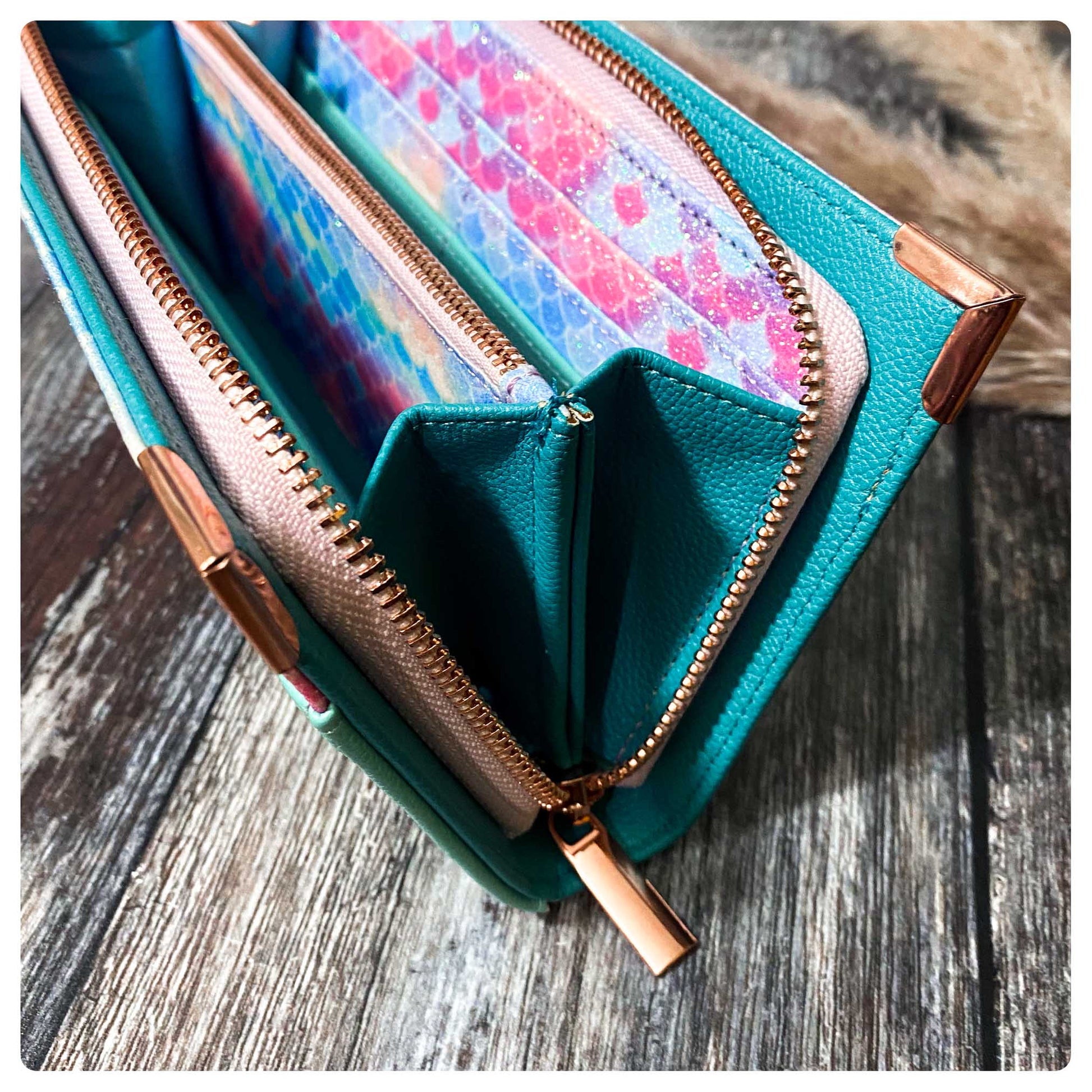 "Ariel" Mermaid Continental Fab-Purse