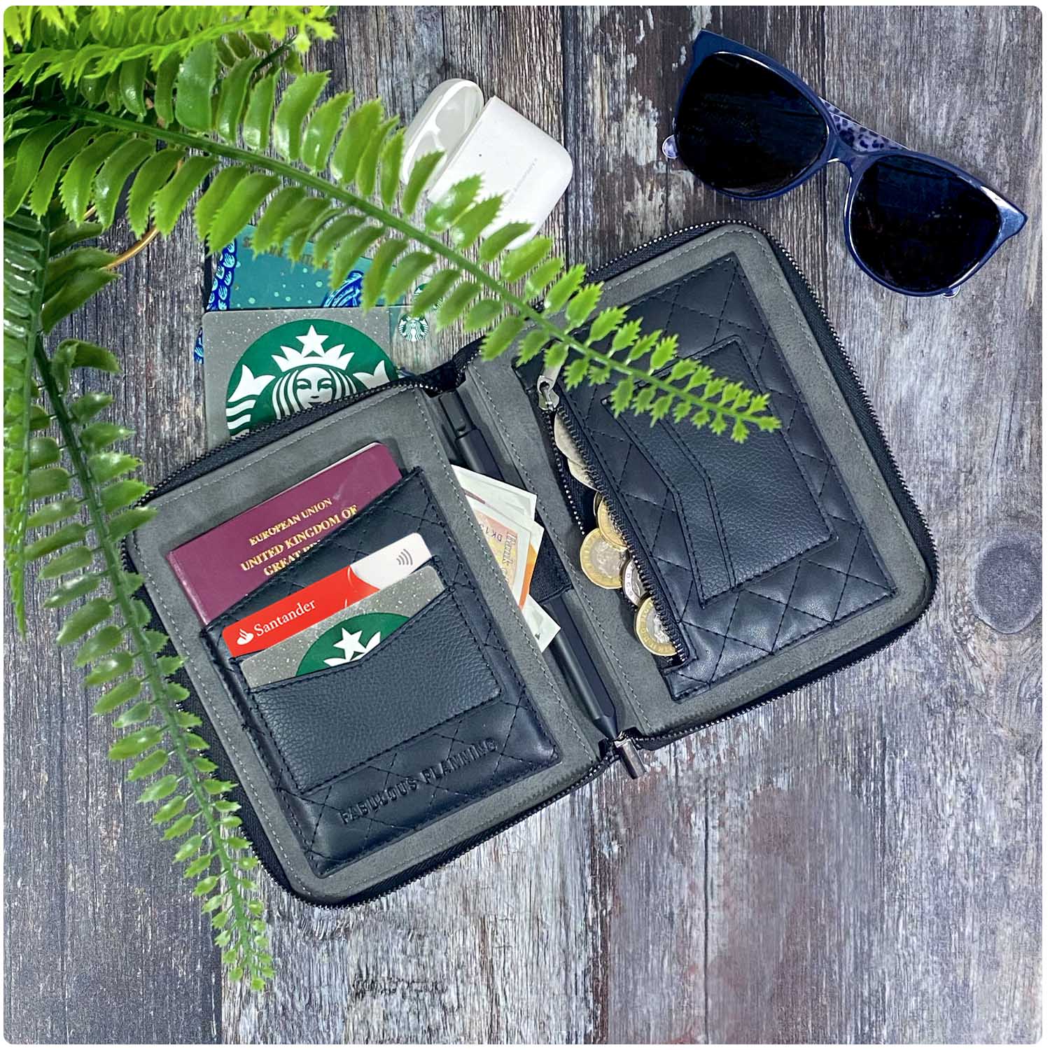 Black Padded - Travel Organiser