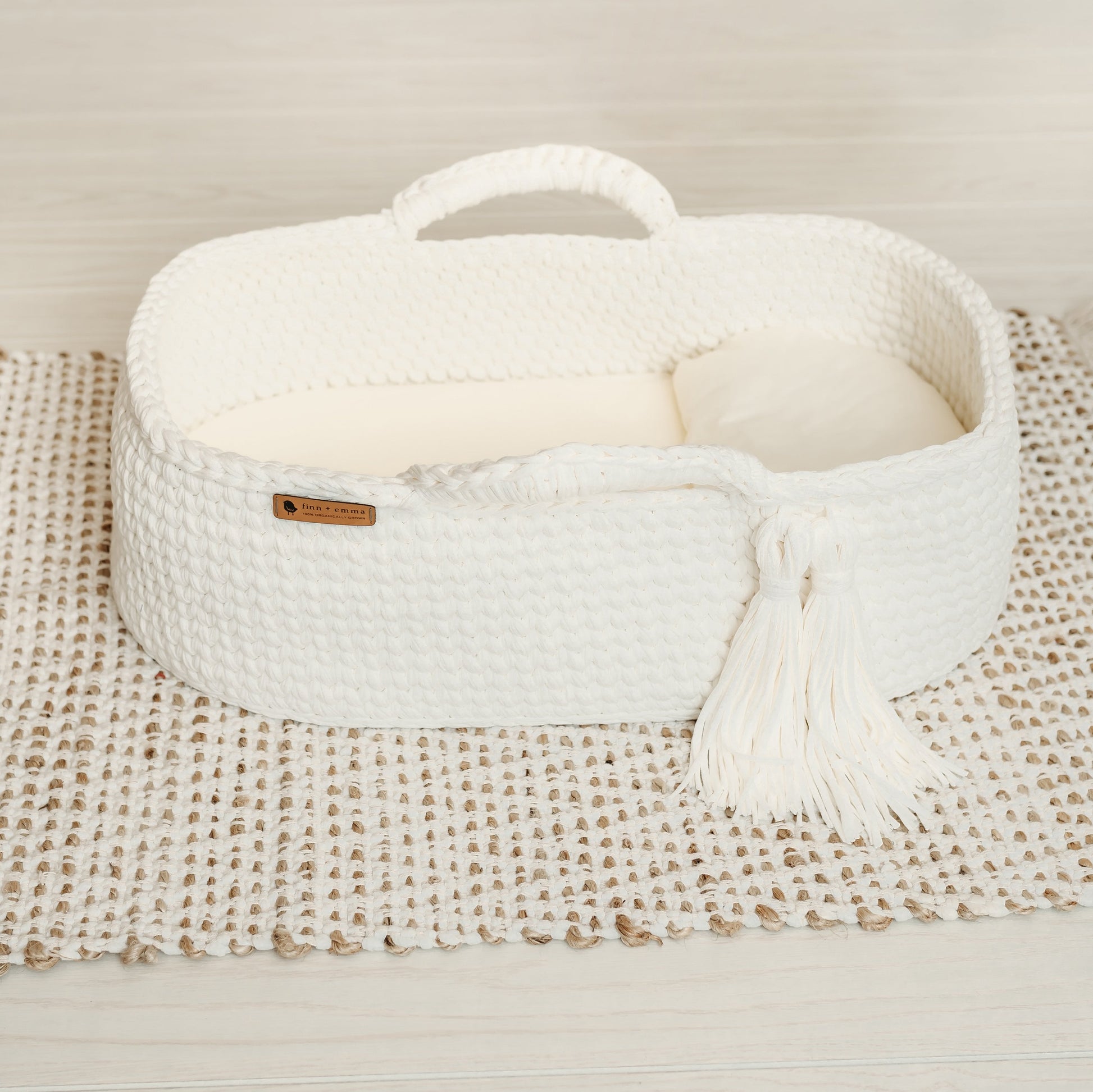 Carry Cot in Ivory