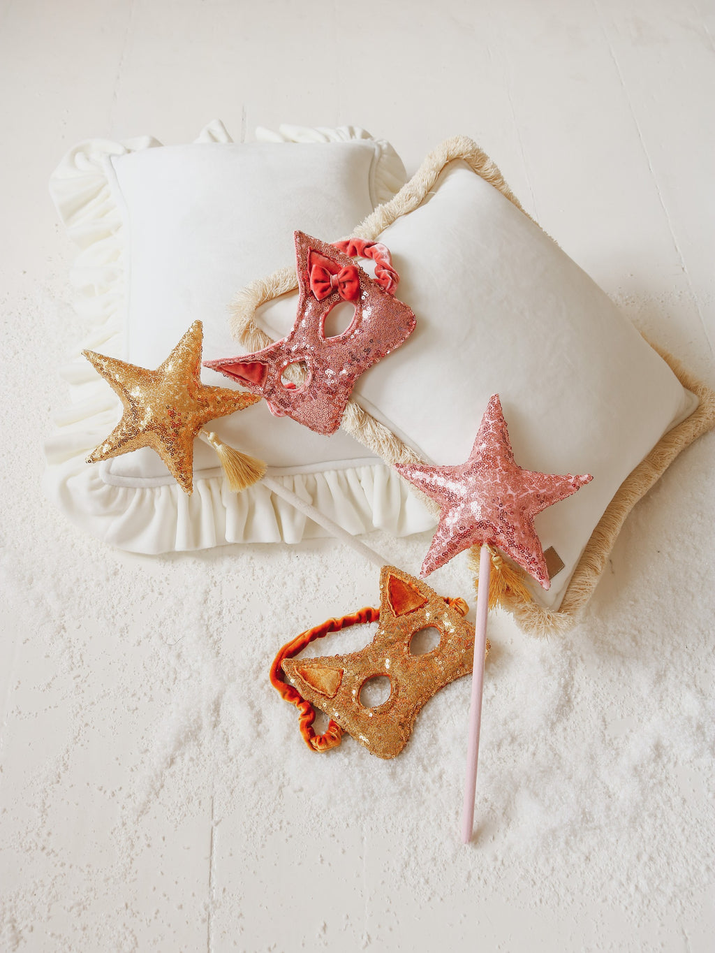 playful pink sequin cat mask for kids, sparkling in soft light, perfect for fairy tales and dress-up fun
