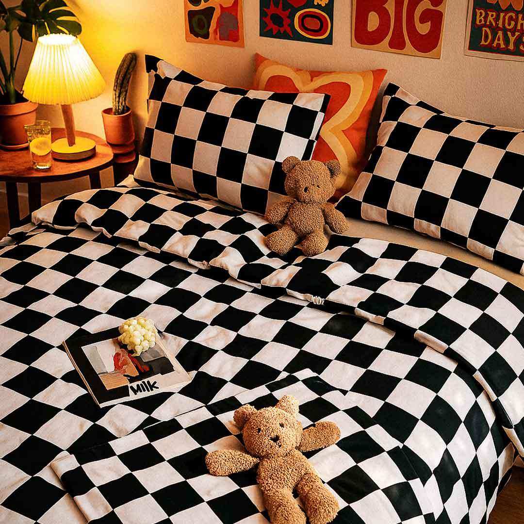 Checkerboard Bedding Set (2 Styles)