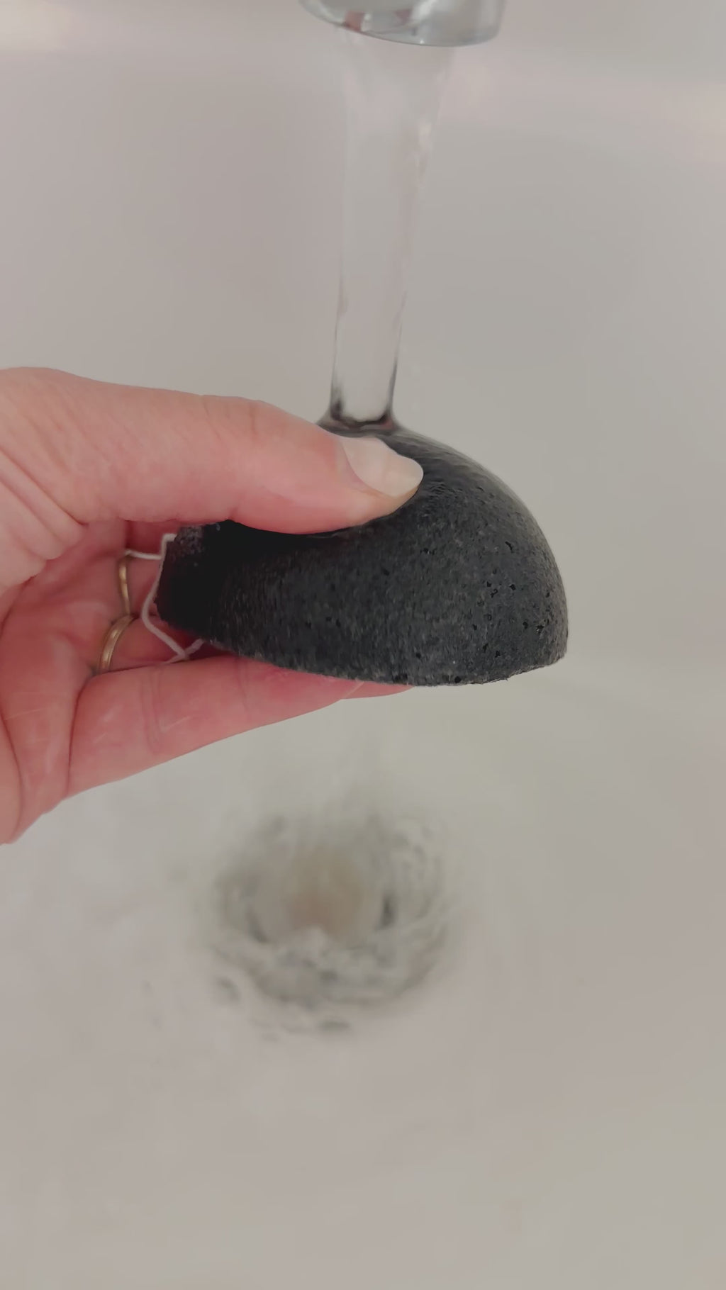 Charcoal Konjac Face Sponge