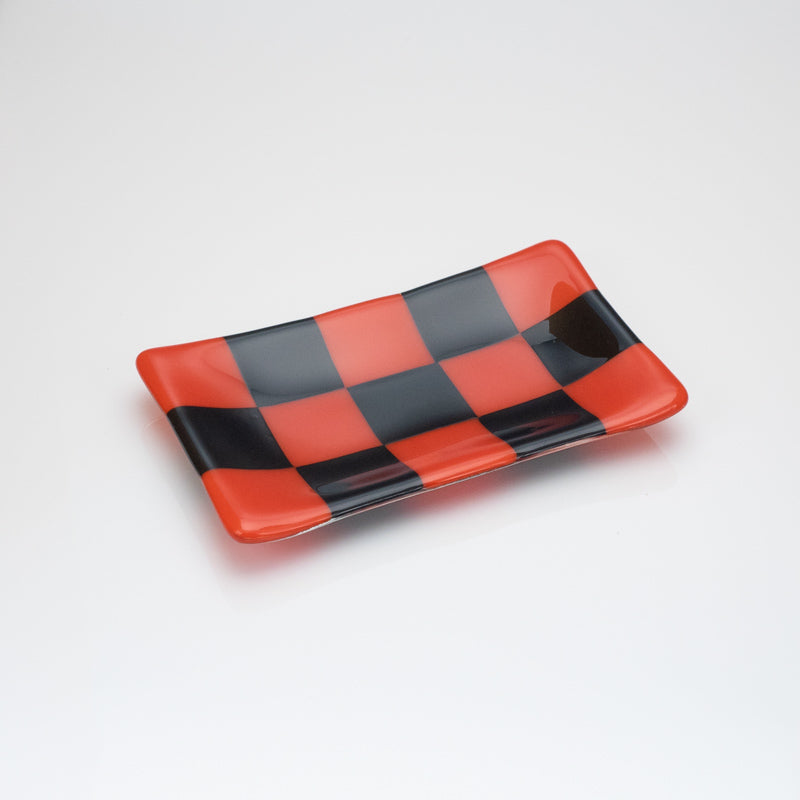 15x8cm Chequered Dual Coloured Medium Tray - Bullseye Collection