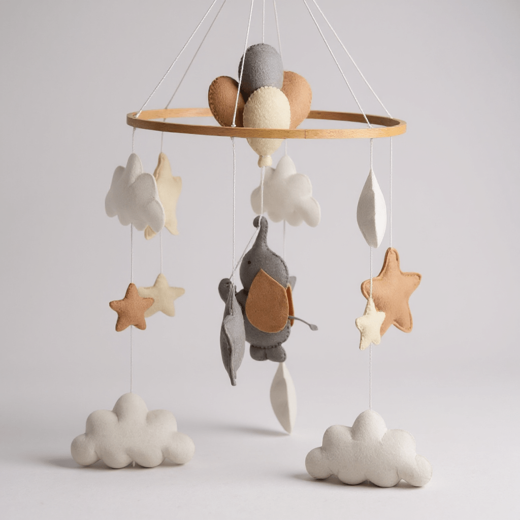 Dream Balloon Cot Mobile
