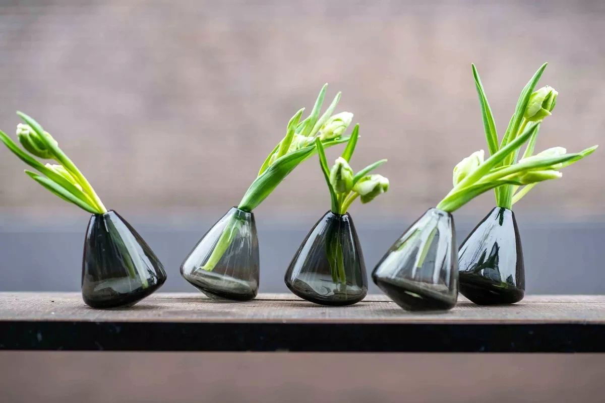 TUMBLING VASE - H12 D10 cm - SMOKE