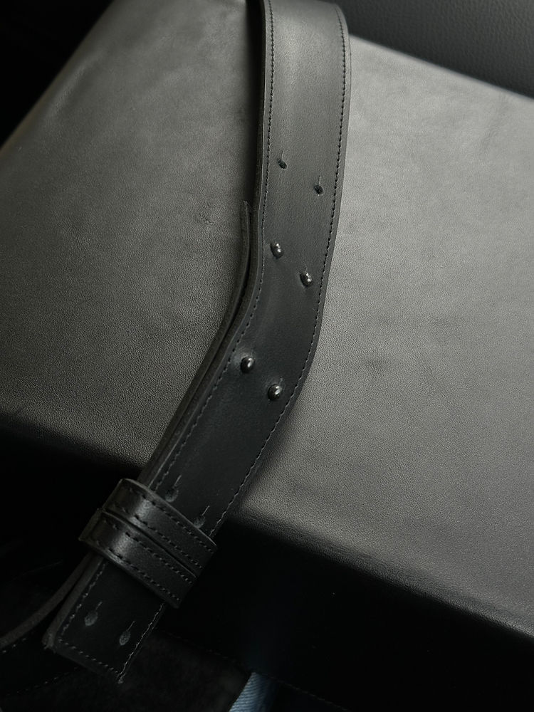 Minimalist Leather Box Bag – Sleek, Durable & Elegant by RR at brixbailey.com