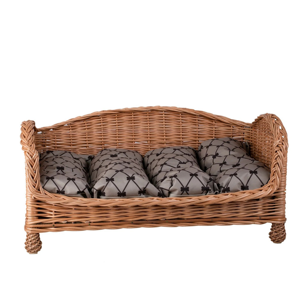 Erivia Wicker Pet Basket With Gray And Black Cushion, 54x32 cm