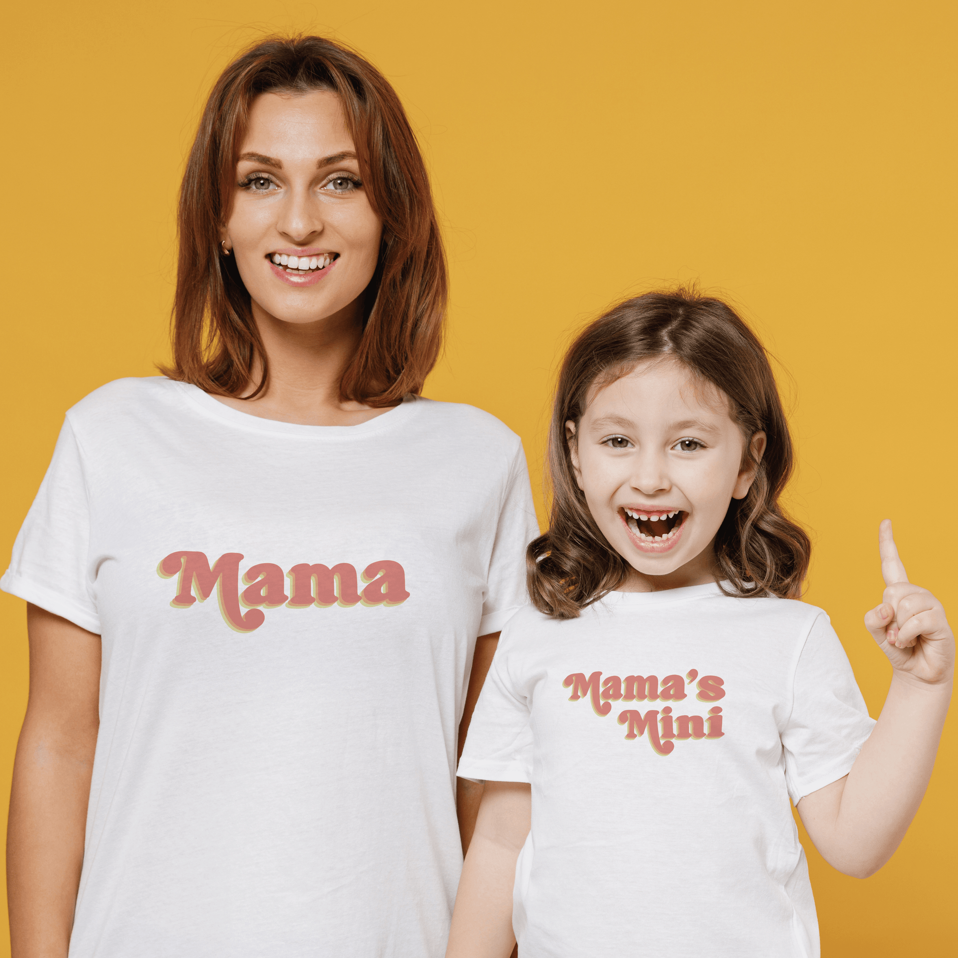 Mama Graphic Tee in Ivory