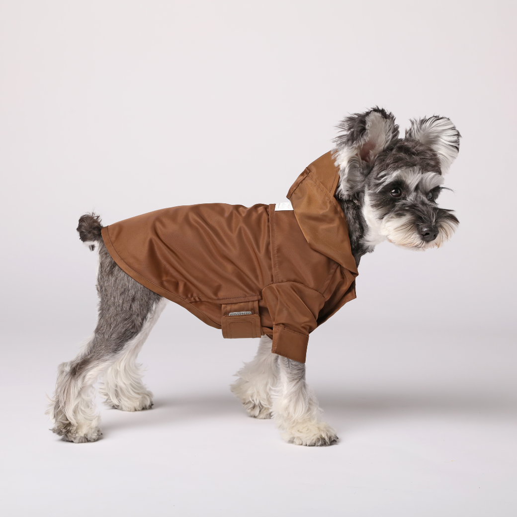 Tribeca Adjustable Velcro Raincoat in Chocolate