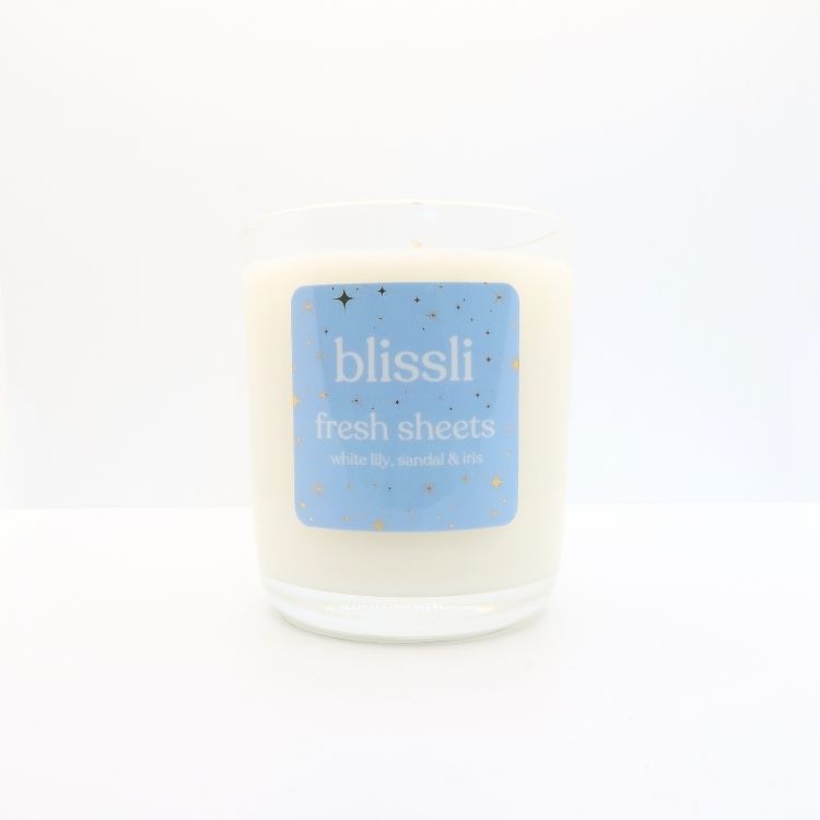 Fresh Sheets Soy Candle White Lily Sandalwood Iris 220g