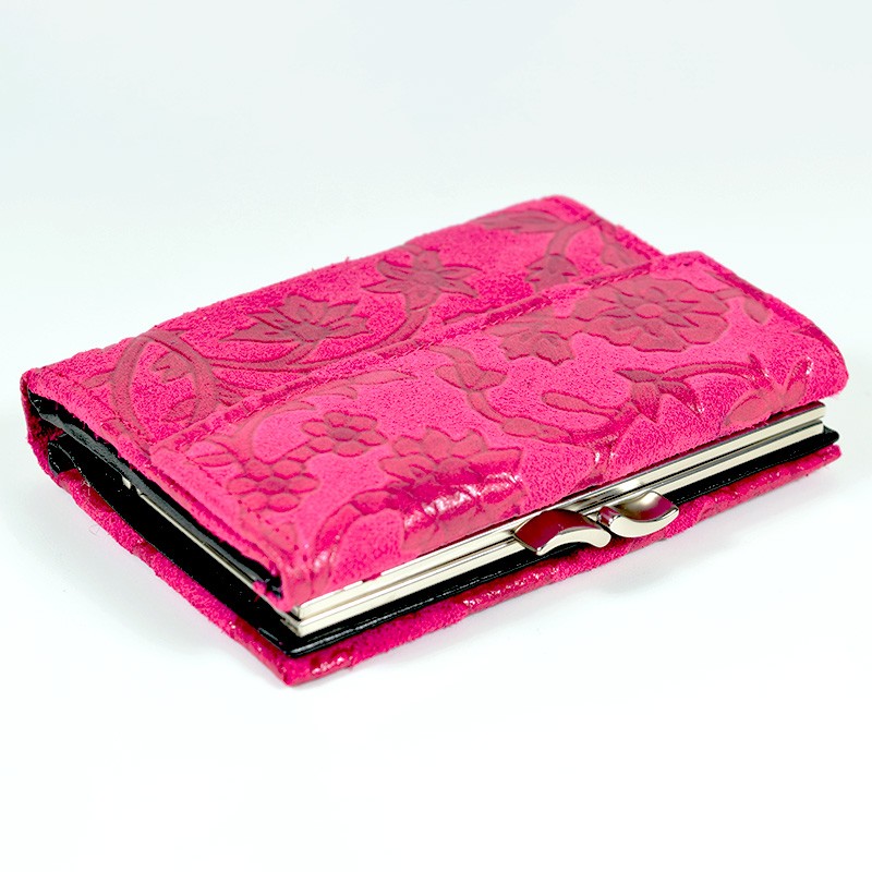 Handcrafted Estonian Leather Wallet – Elegant & Practical by Papillon at www.brixbailey.com