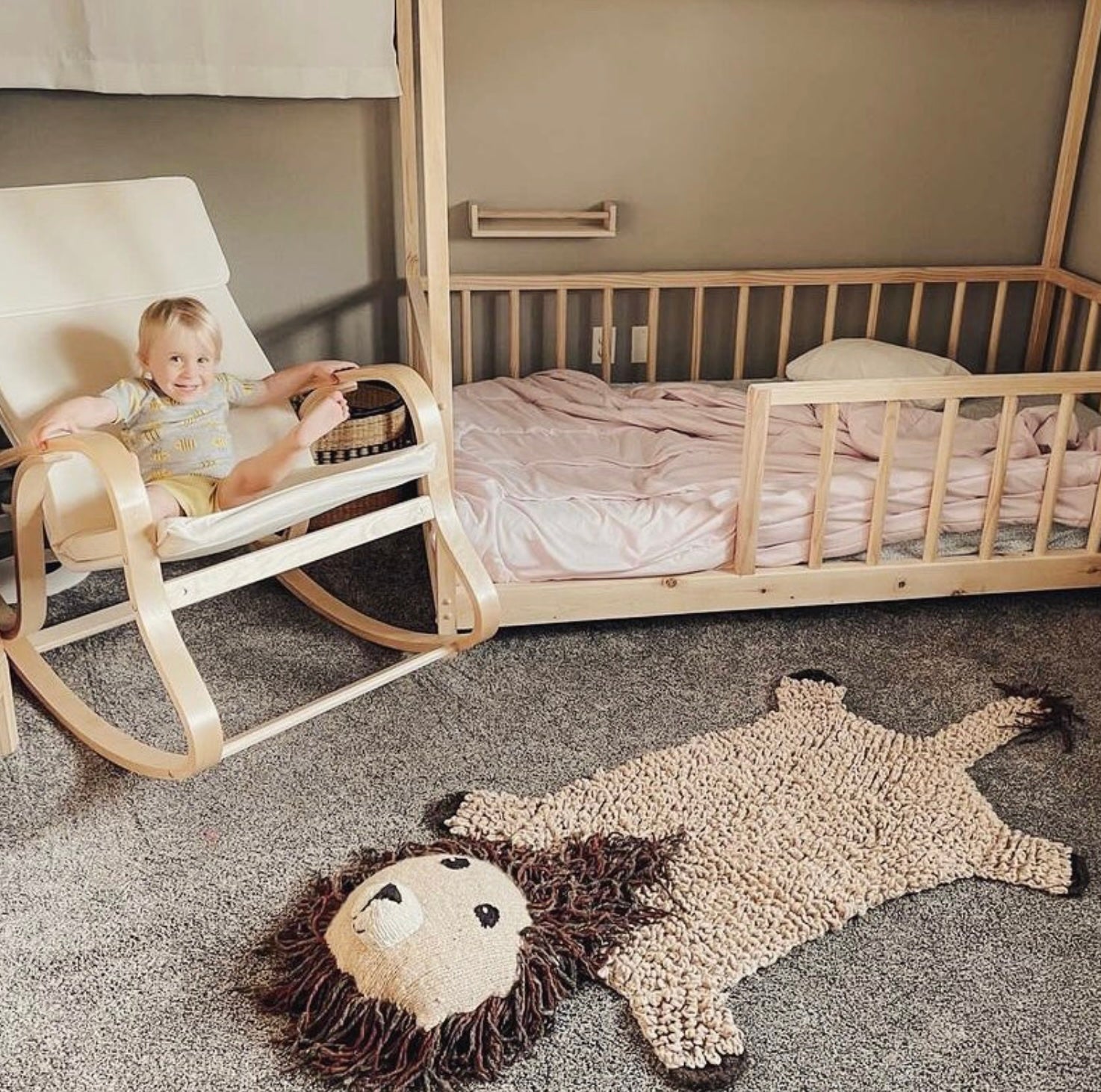 Organic Wool Play Mat Lion