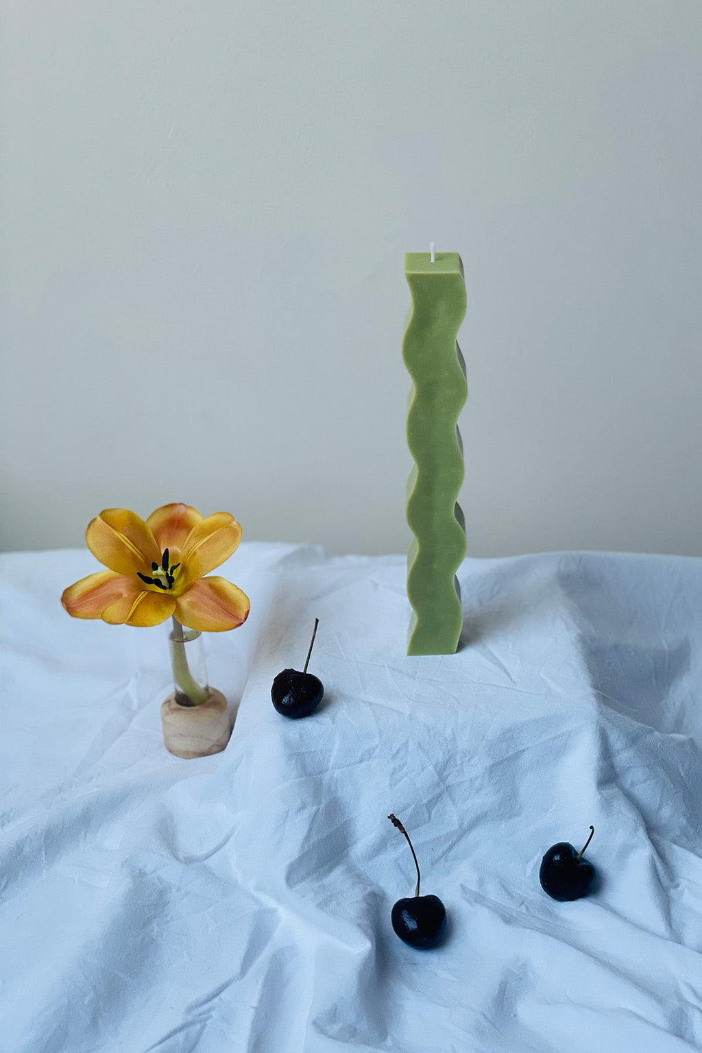 Wavy Pillar Candle